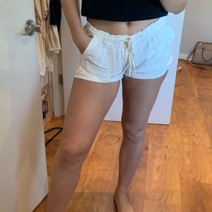 White linen shorts (100% linen)